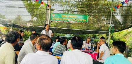 Hội thảo “Ứng dụng điều khiển tự động trong hệ thống tưới tiêu cây trồng” của Hội Nông dân phường Tân Quy Đông. Hội thảo “Ứng dụng điều khiển tự động trong hệ thống tưới tiêu cây trồng” của Hội Nông dân phường Tân Quy Đông.